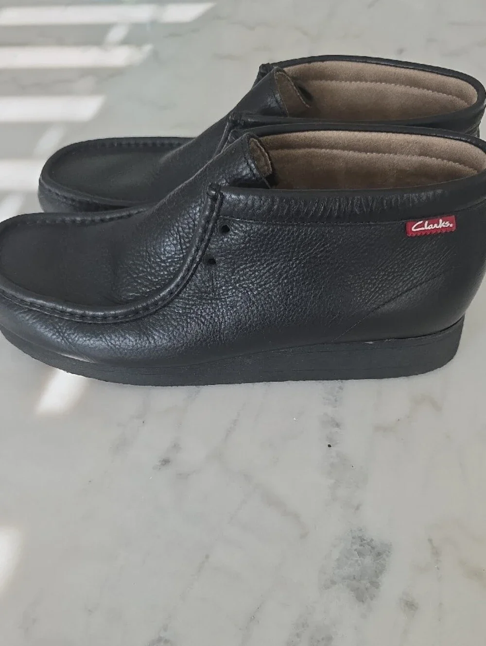 Clarks Men's Black Leather Chukka Wallabee Boots
